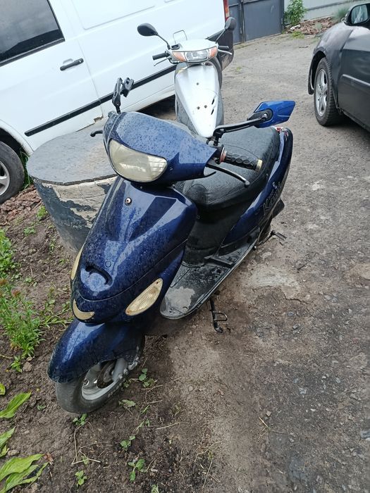 Продам  скутер під ремонт на регестрації.