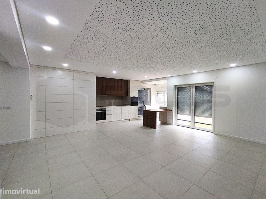 Apartamento T2 como novo nas proximidades da Universidade de Aveiro.
