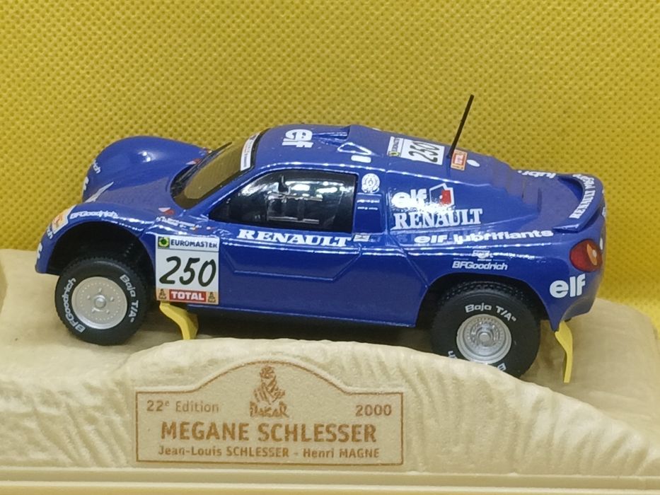 Miniaturas   Rally Dakar 1;43 em estado novo 8 modelos diferentes