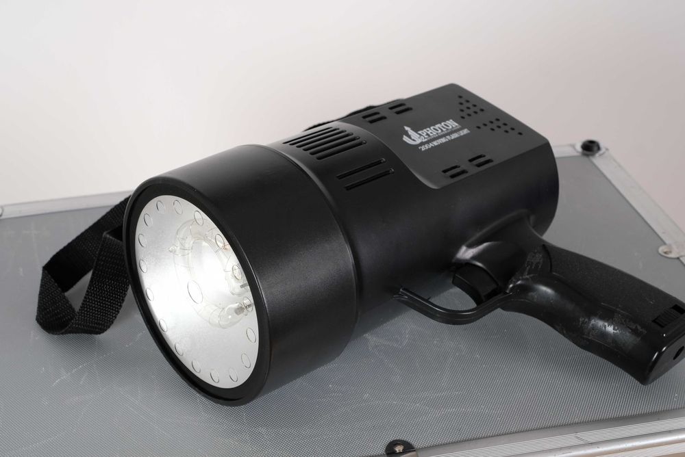 Iluminação portátil com bateria