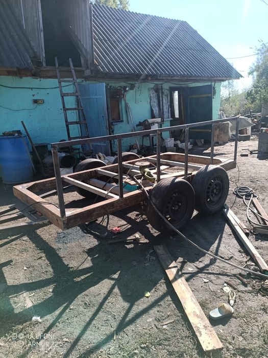 Продам прицеп двох осьний