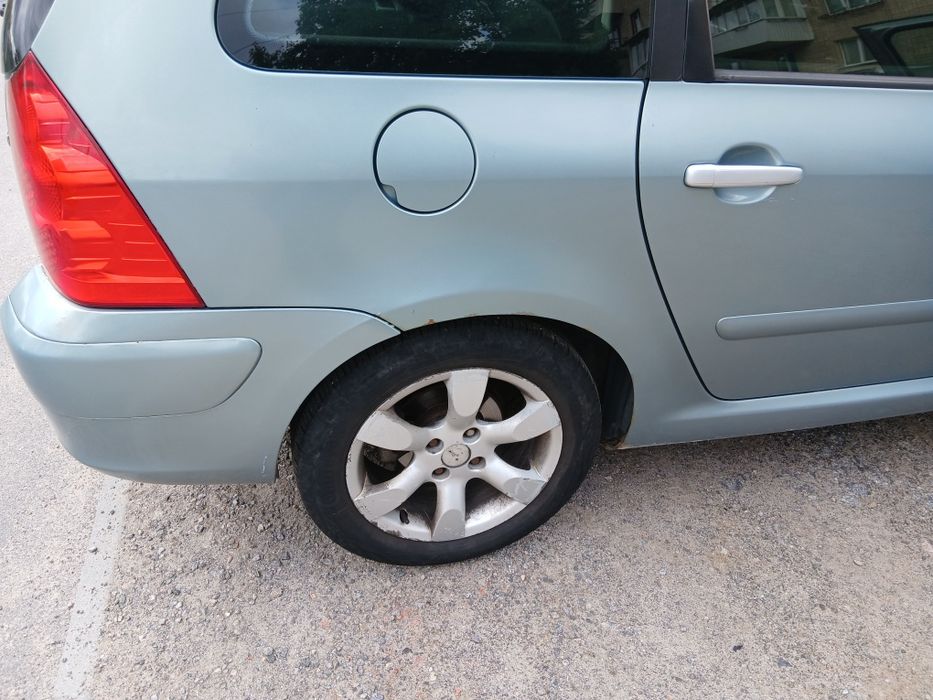 Peugeot 307 2007р бензин 2л
