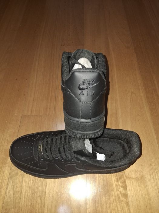 Nike Air Force pretas