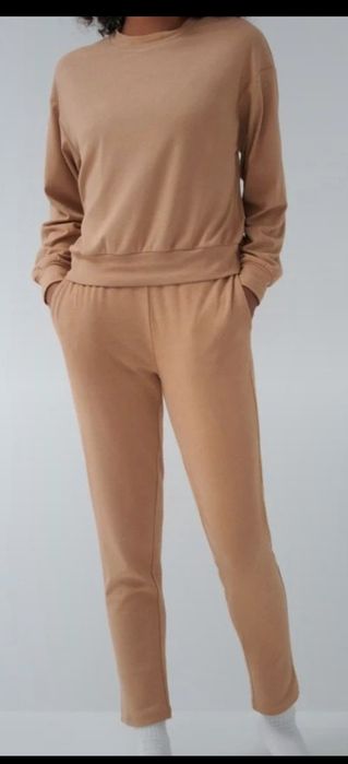 Dres damski hause brand