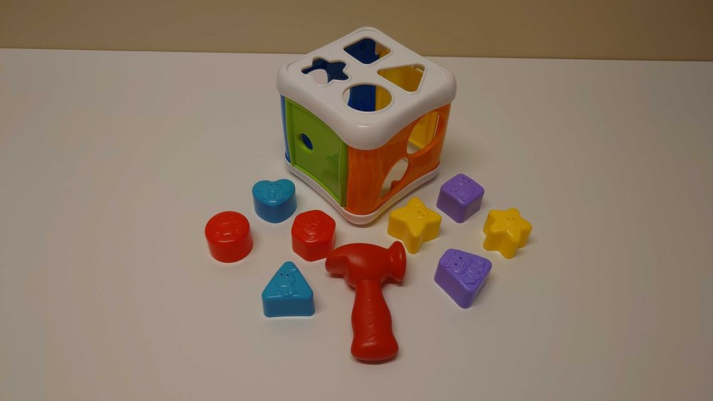 Interaktywna zabawka Askato - Kostka, sorter