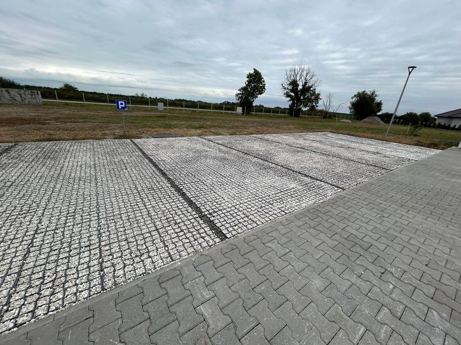 Układanie kostki brukowej