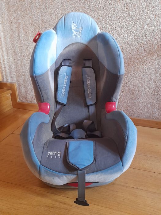 Fotelik samochodowy.