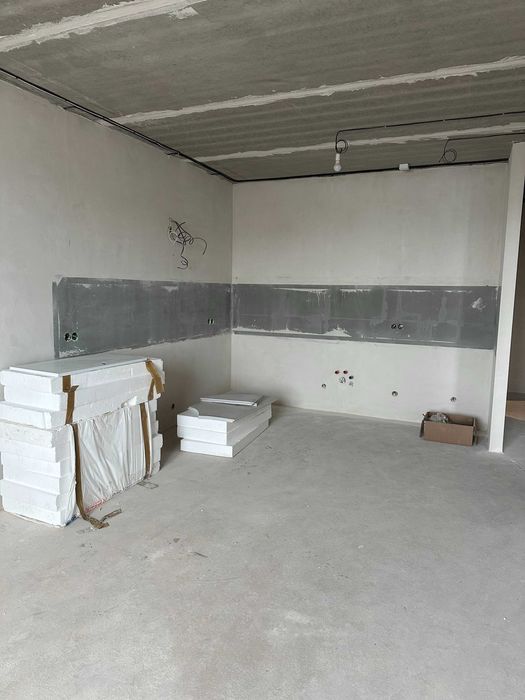 Продам квартиру в сучасному  комплексі Status Residens