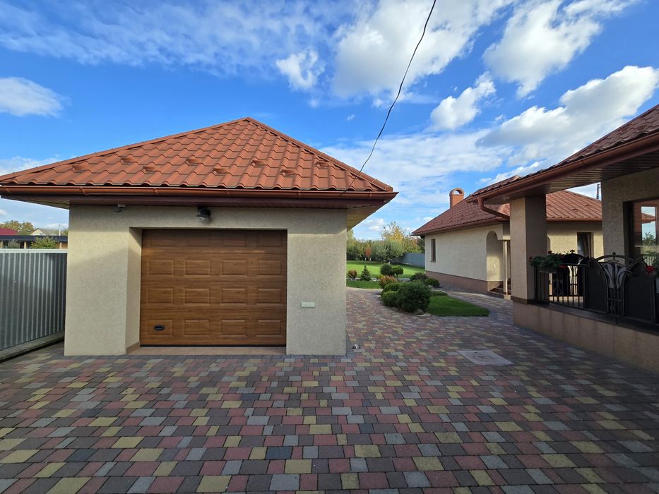 Продаж чудового одноповерхового будинку в передмісті Ужгорода с Холмок