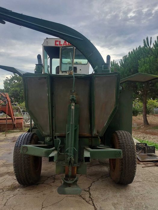 Máquina de ensilar