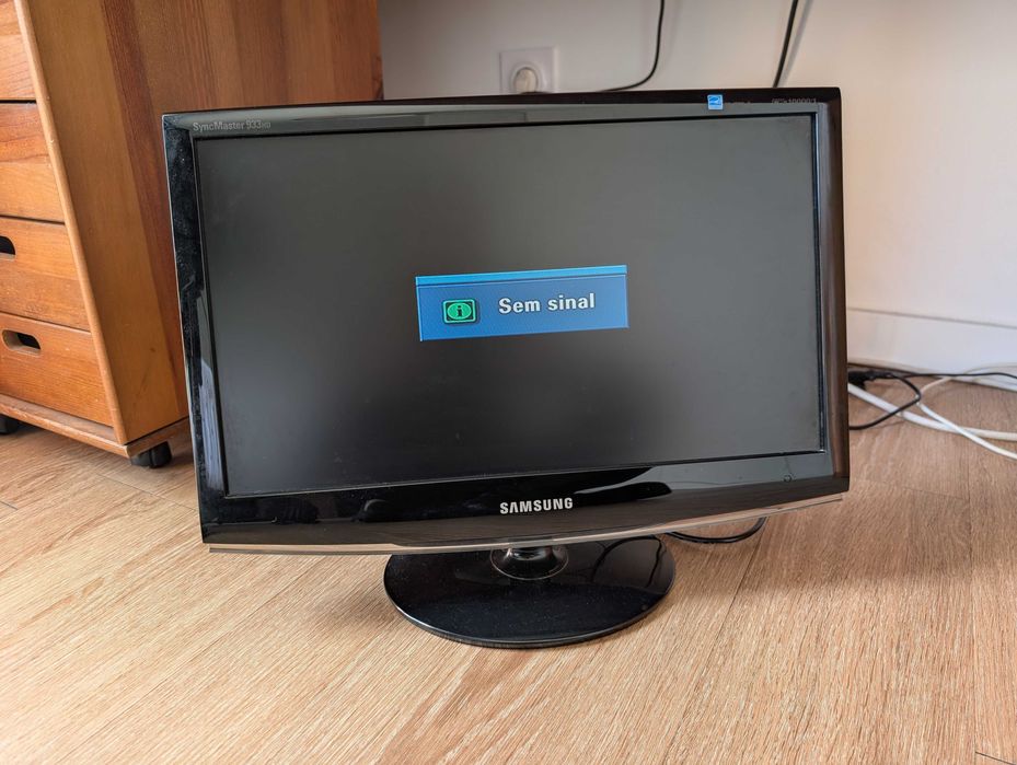 TV/Monitor Samsung 933 hd