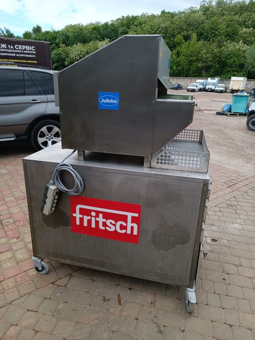 Піч  для випікання кренделя 200шт Jufeba