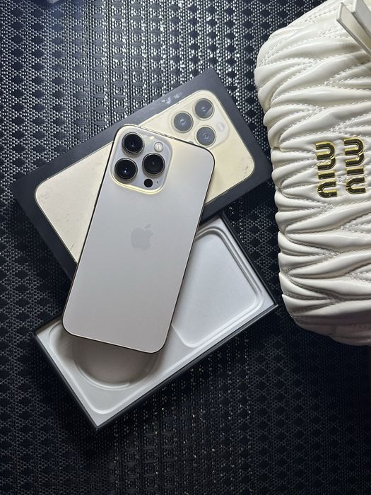 Продам телефон Iphone 13 Pro 256GB Gold