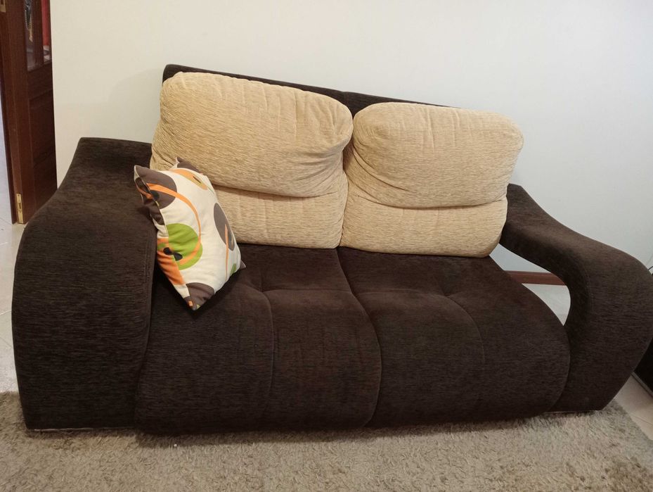 Sofá 2 lugares com bancos