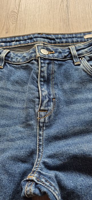 Jeansy Esprit jak nowe