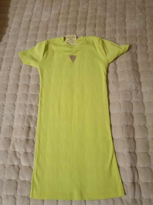 Sukienka prążek tuba 134 nowa