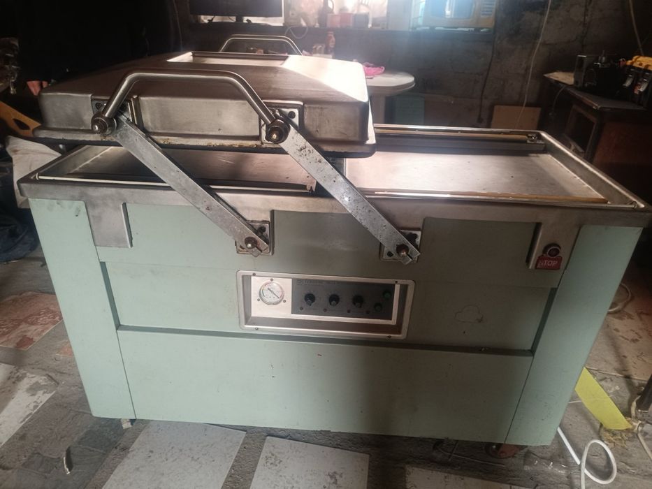 Вакуумний пакувальник Tekovac 500/2KX — ідеальний стан
