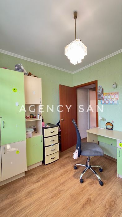 Продаж 3 квартири вул. Харківська