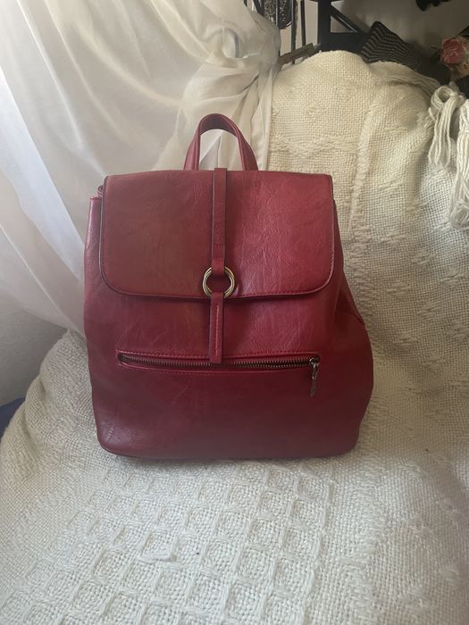 Продаю сумку, рюкзак и шопер.