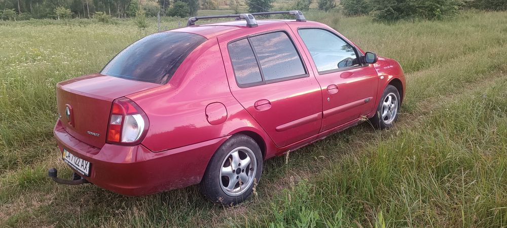 Renault Clio 2 . Simbol