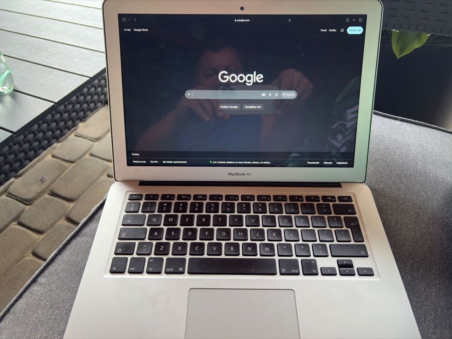 MacBook Air ( 13 - nich, early 2015)