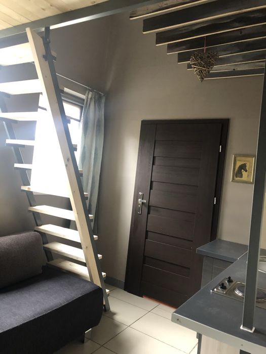 Kawalerka lub lokal Usługowo-Handlowe na parterze.