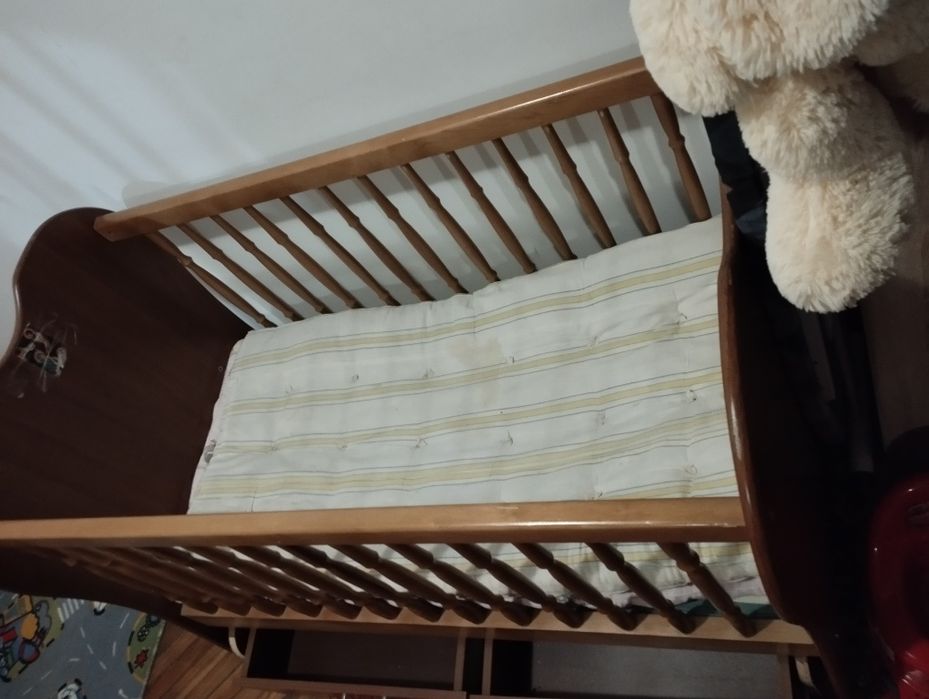 Ліжечко дитяче. Б.у.