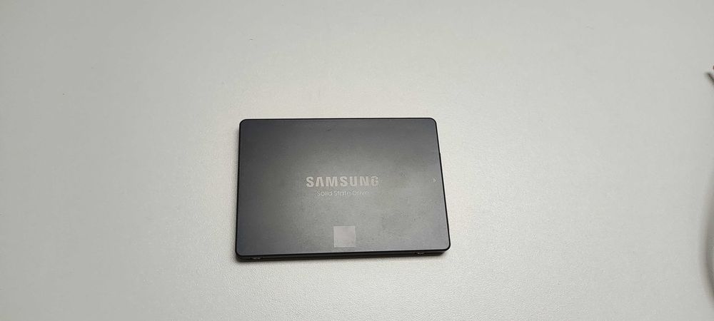 Dysk SSD Samsung 870 QVO 1TB