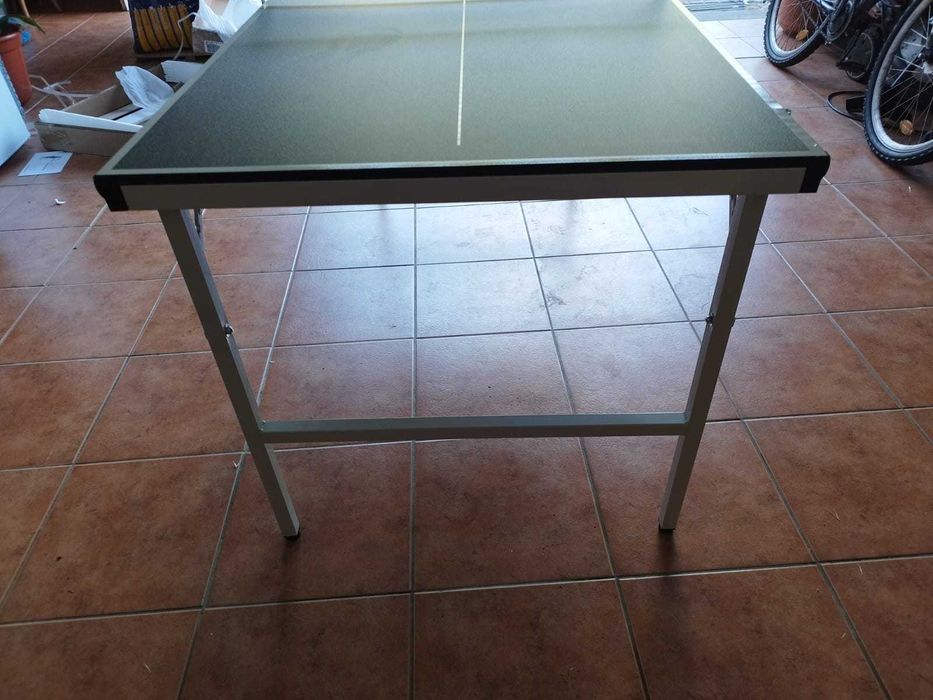 Mesa de Ping-Pong p/ criança  Nova