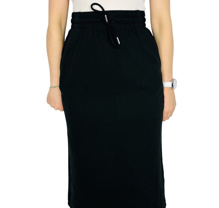 Czarna spódnica midi z troczkami XS 34