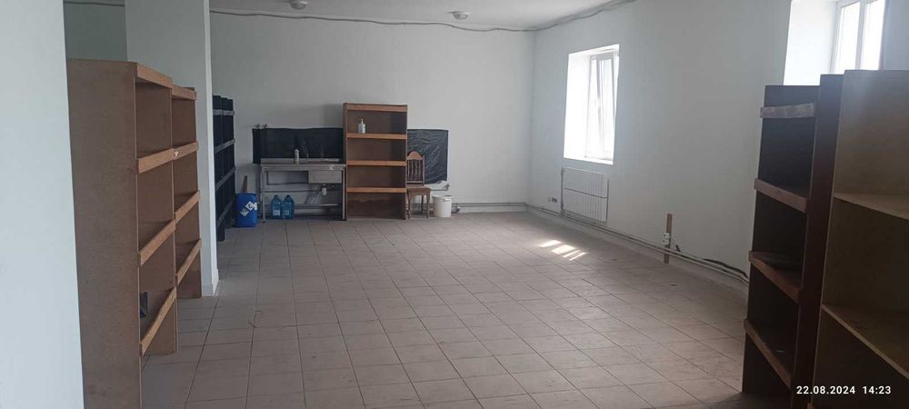 приміщення під склад або виробництво