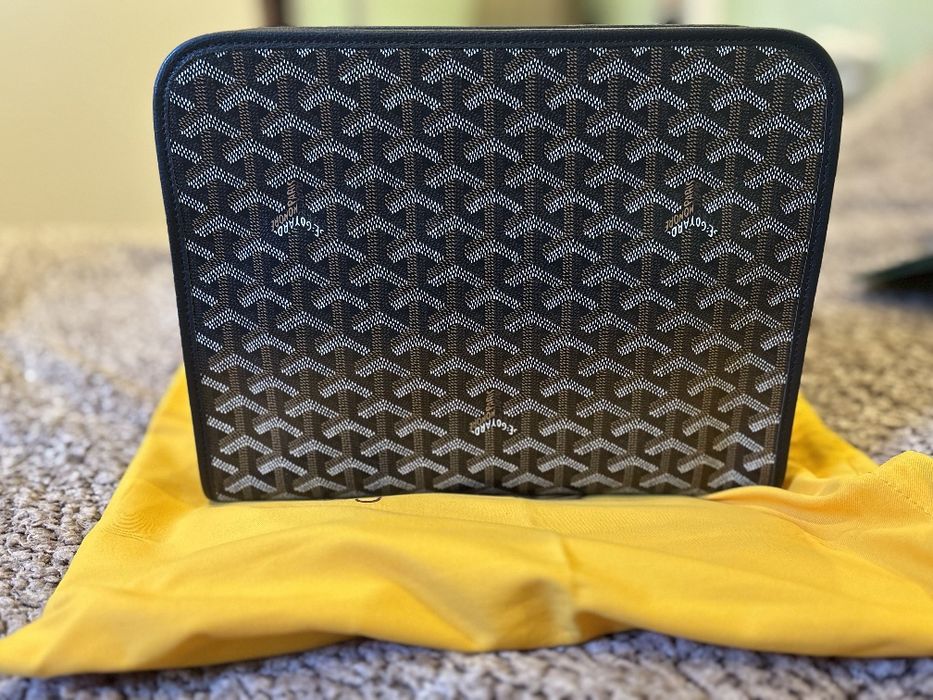 Goyard Jouvence MM Toiletry Bag