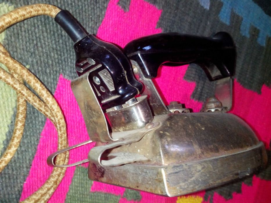 утюг СССР рабочий