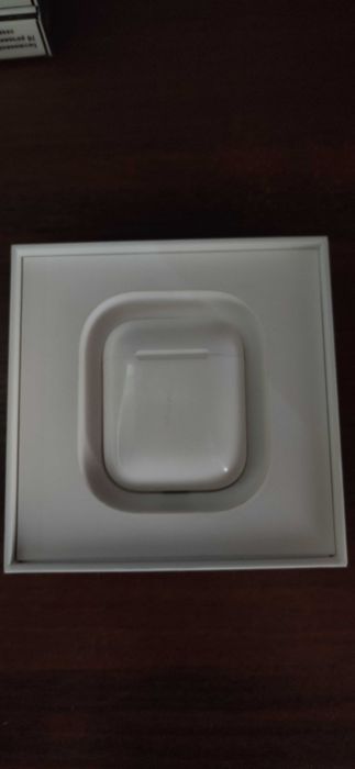 Наушники Apple 2109