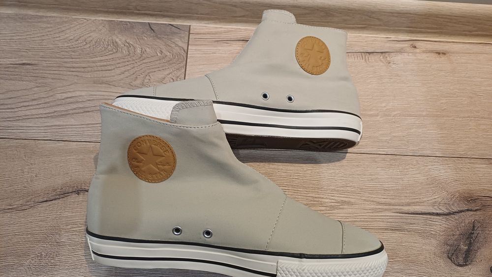 Converse r.40,5 beżowe