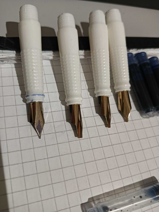 Set Caligrafia Tiger – Caneta + 4 Pontas + Tintas