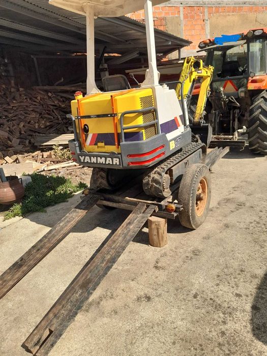 Reboque porta Máquinas com Rampas