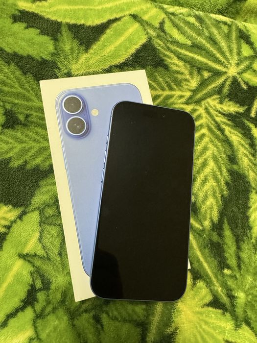 Iphone 16niebieski