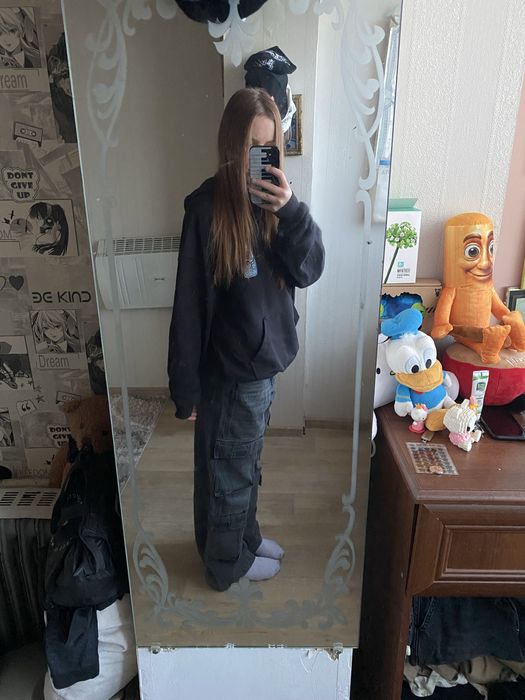 прямые джинсы с карманами