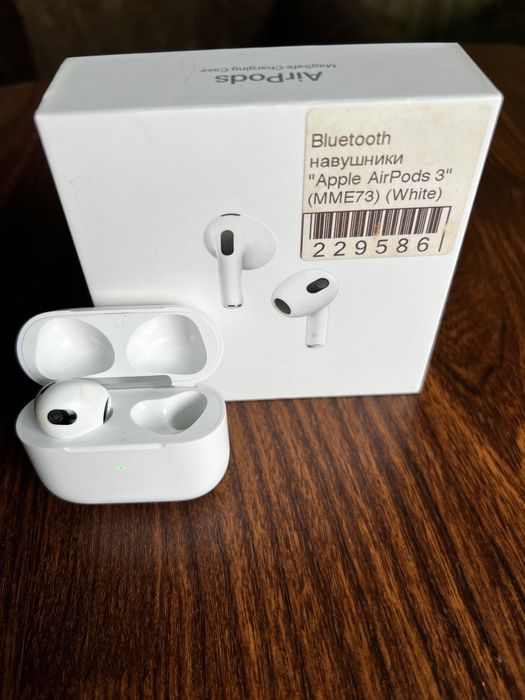 Навушники Apple AirPods 3 MagSafe Charging Case