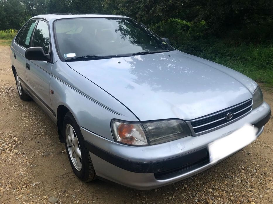 Toyota Carina