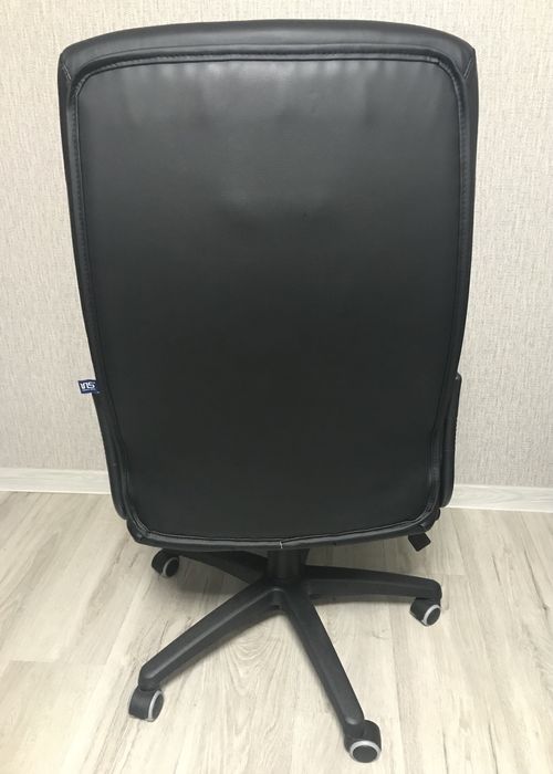 Продам офисное кресло