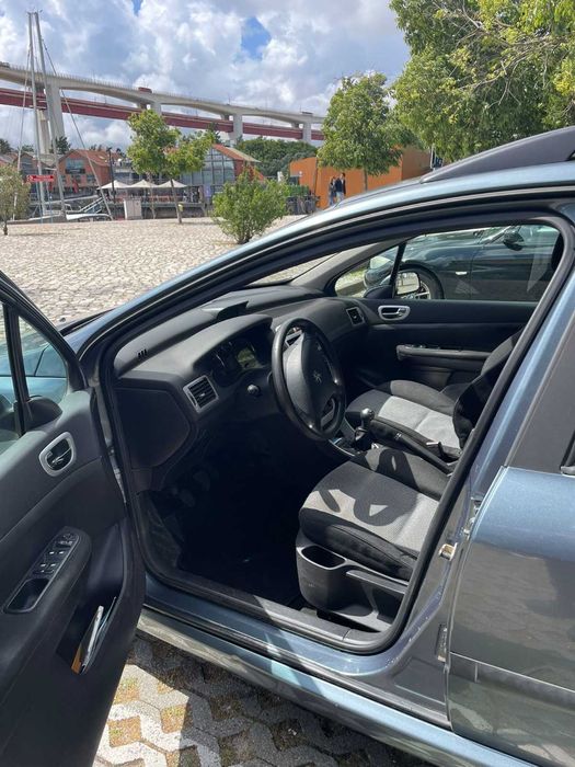 Peugeot 307 SW 1.4 Gasolina