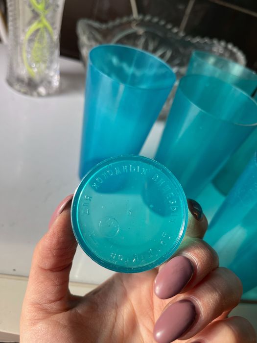 Стаканы пластмассовые 12 шт