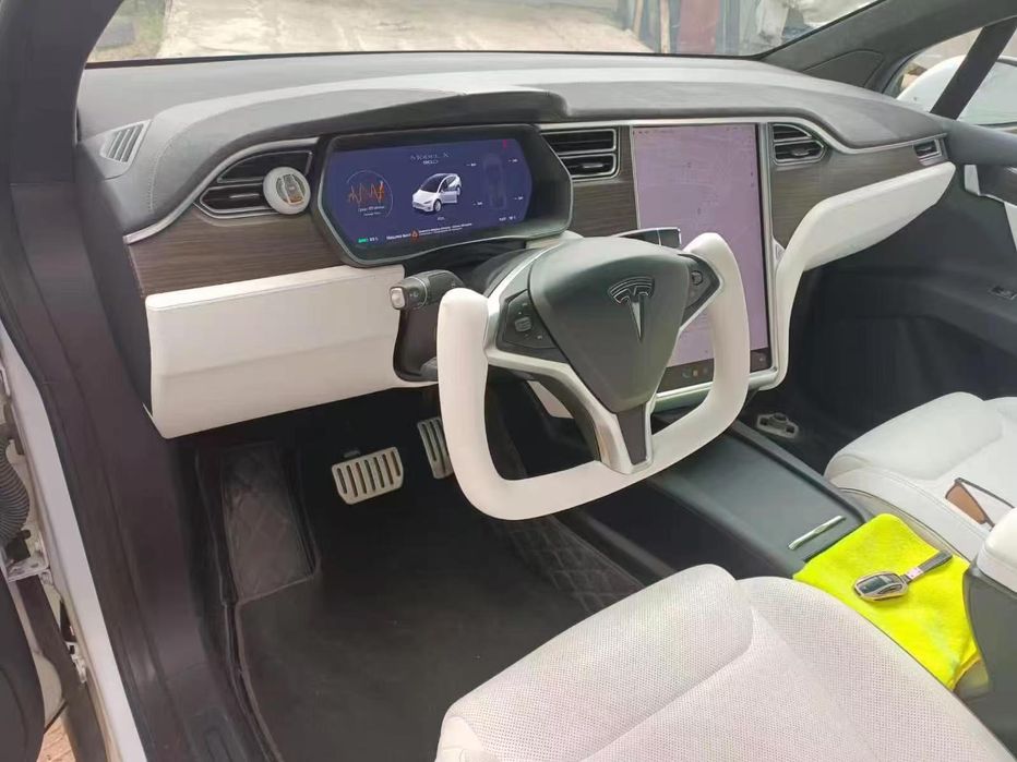 Volante TESLA M3 e MY (Modelo3 e ModeloY)
