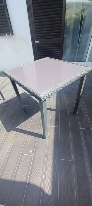 Mesa Exterior Aluminio e Rattan