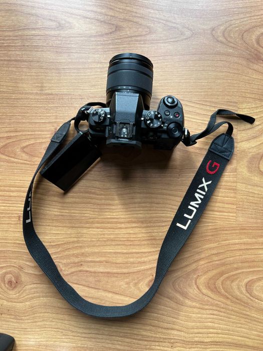 Câmara Panasonic Lumix DMC-G80 (sem lente)