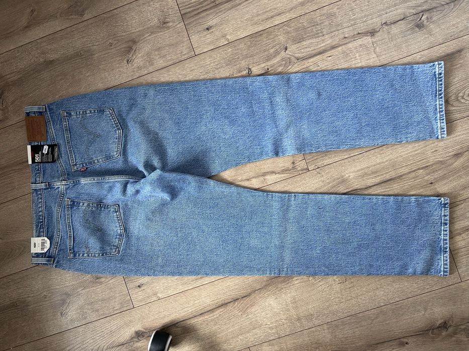 Jeansy Levis 501