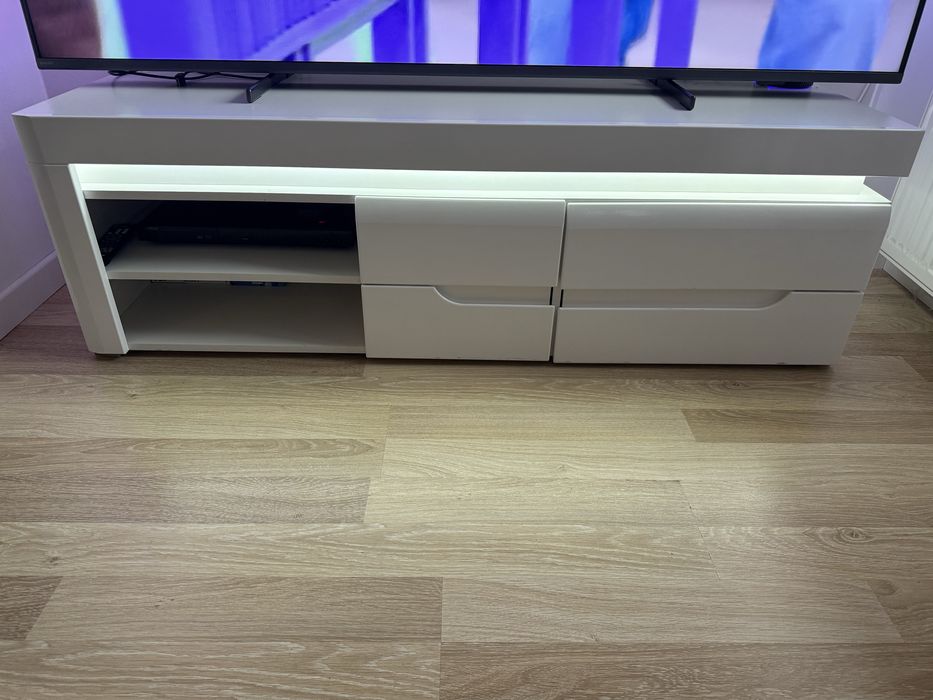 Szafka pod telewizor tv biała połysk / mat