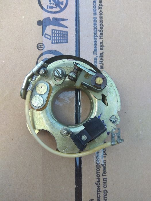 Пластина (статор,контактна група) трамблера ГАЗ УАЗ РАФ